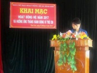 Đ/c Huỳnh Thị Minh Tình - BT đoàn xã Bình Sơn phát biểu tại buổi khai mạc