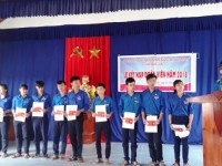 Quế Lưu: Tổ chức lễ kết nạp đoàn viên mới