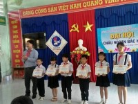 Liên đội Nguyễn Thị Minh Khai tổ chức Đại hội Cháu ngoan Bác Hồ năm học 2017-2018