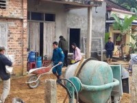 Sữa chữa nhà cho hộ nghèo tại thôn Hội Tường, Bình Lâm