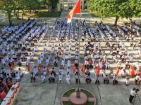 Xúc động Lễ Tri ân và trưởng thành của học sinh lớp 12 trường THPT Trần Phú