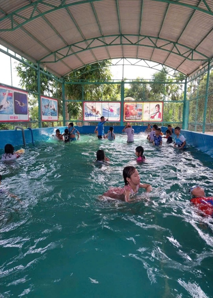 Khai mạc lớp dạy bơi miễn phí cho Trẻ em năm 2025