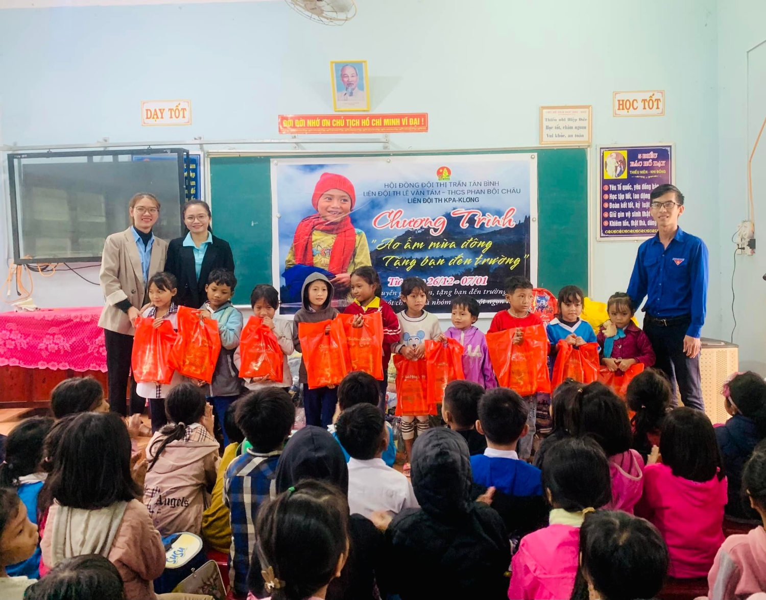 Giao lưu kết nghĩa giữa các liên đội ở đô thị với các liên đội vùng cao, vùng sâu, vùng xa năm học 2024-2025